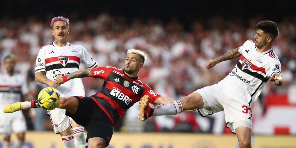 Newcastle news: Magpies make contact for "fearless" defender on tiny salary