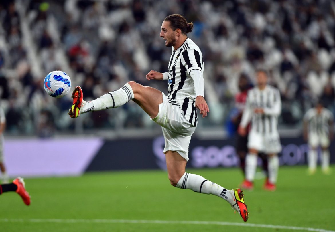 Man Utd Could Land Bargain Deal For £149k p/w Ace