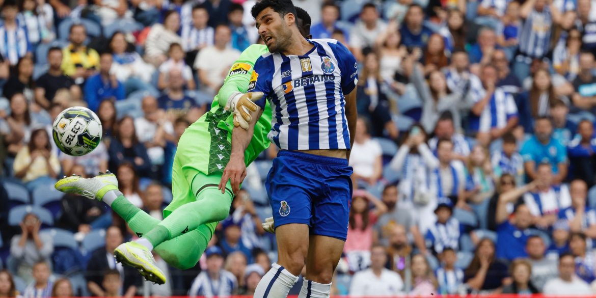 Tottenham Keen On £26m "Best Asian Player In Football"