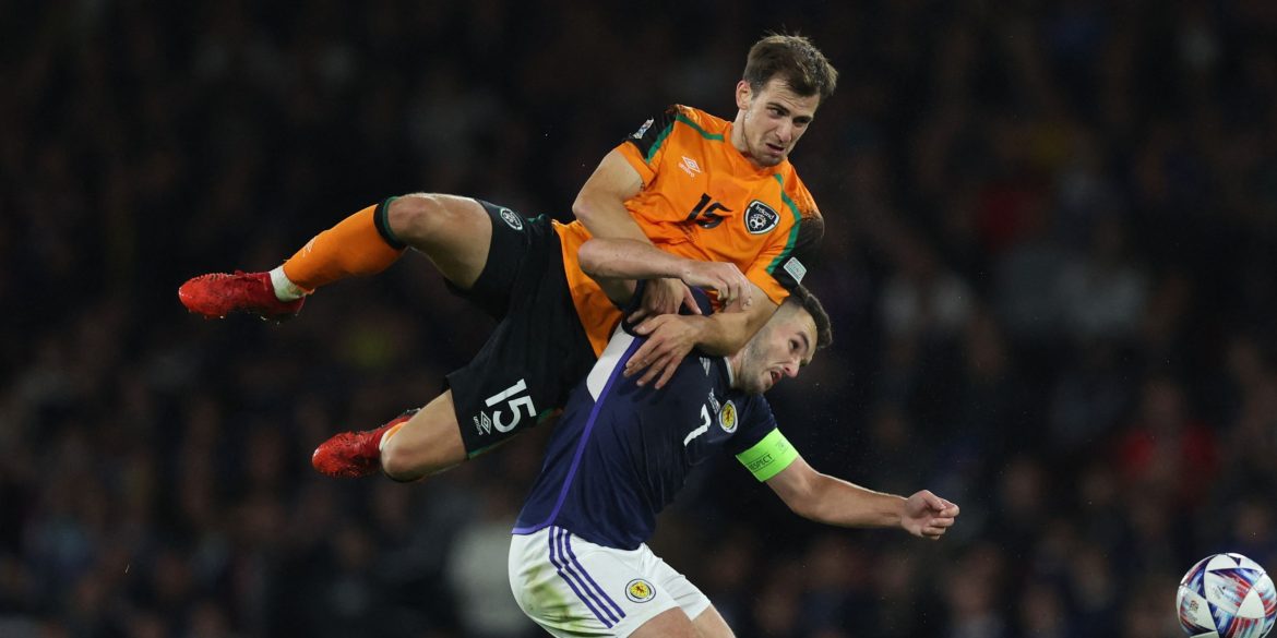 Leeds Can Keep £55k-p/w "Monster" With "Animal" Signing